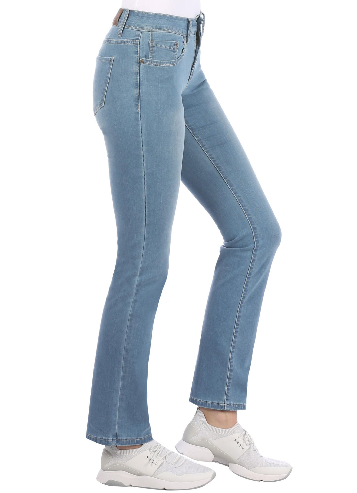 Straight mid rise jeans